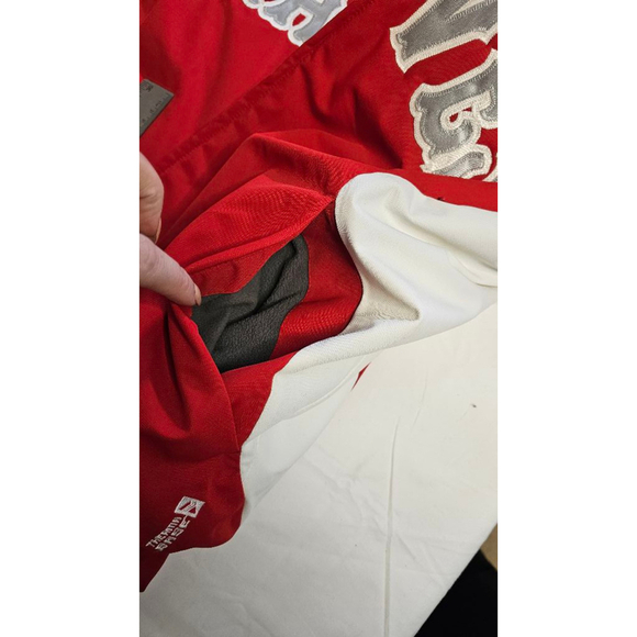 Majestic Braves Coat Size Medium with Therma Base - Picture 7 of 10